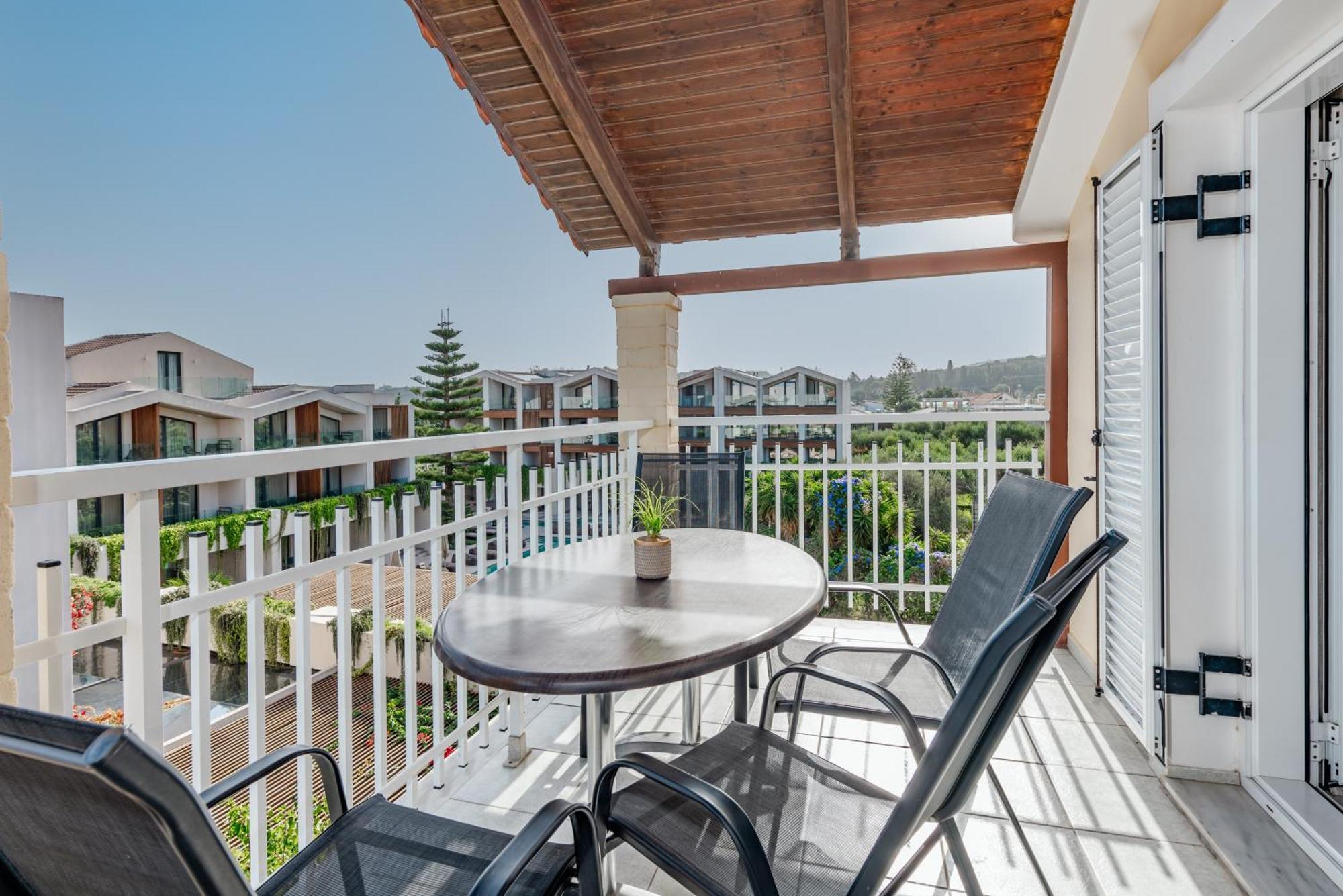 טסיליבי Sunset Apartments מראה חיצוני תמונה